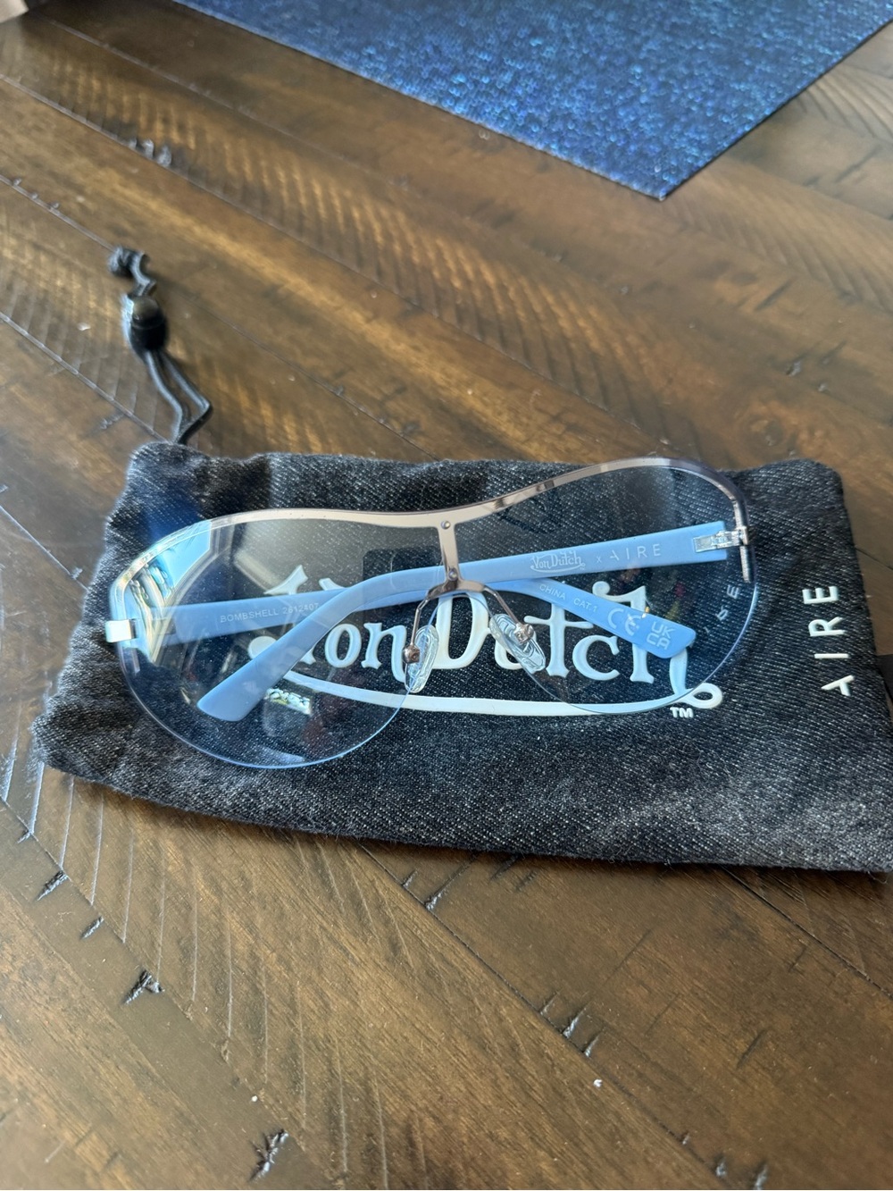 Von Dutch x AIRE Bombshell Gold Baby Blue Shield Rimless Sunglasses y2k